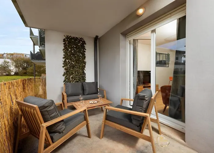 L'écrin Carcassonnais- Parking Gratuit- Terrasse * Carcasona