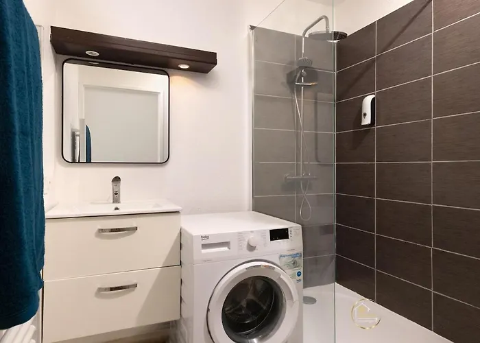 Apartamento L'écrin Carcassonnais- Parking Gratuit- Terrasse Carcasona